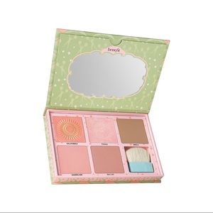 Benefit Cheerleaders Pink Squad Cheek Palette